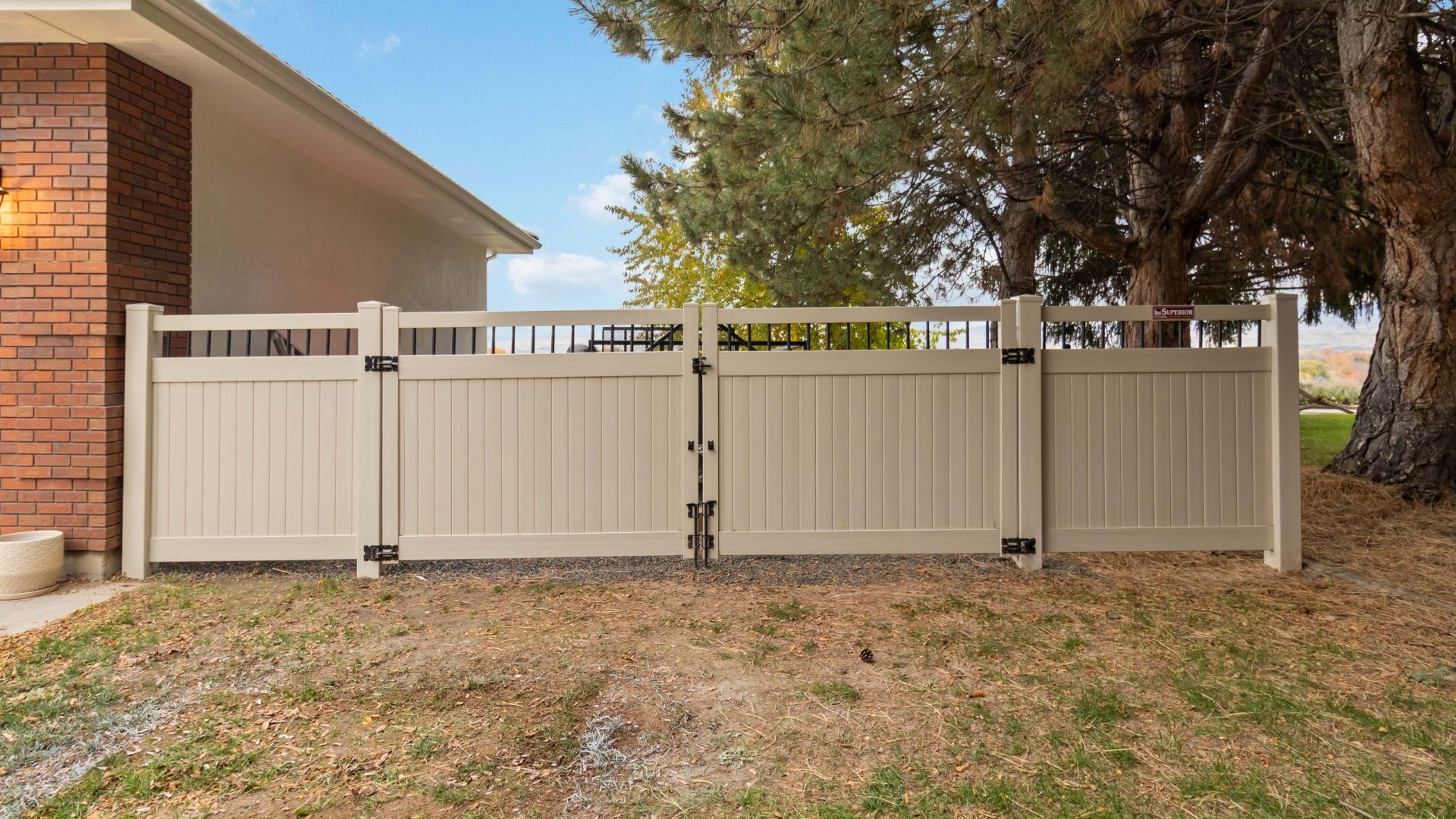 fence company